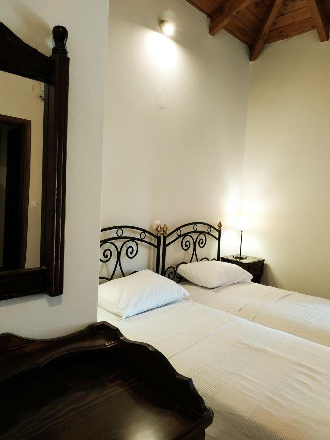 Villa Conifera Zakynthos Town Exterior photo